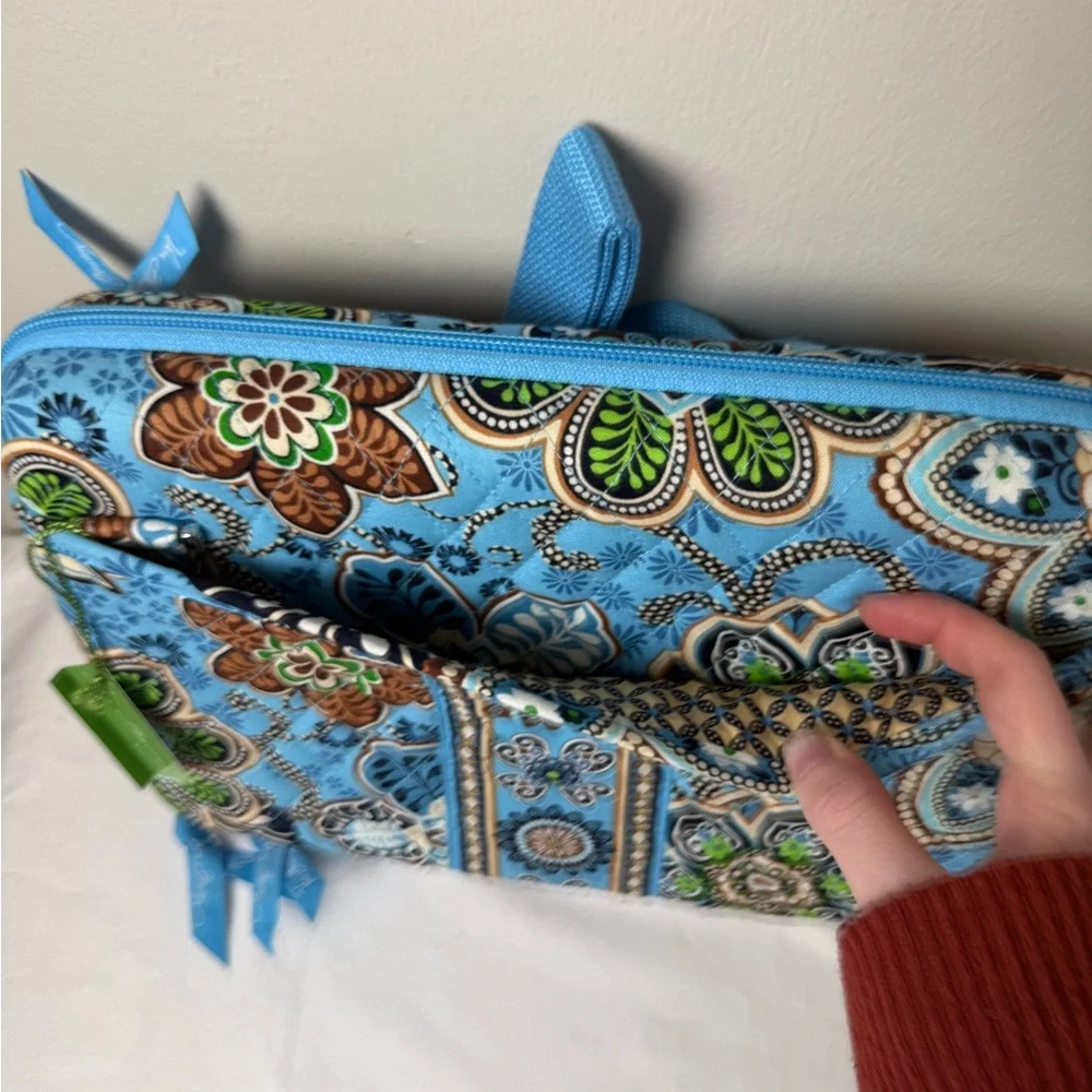 NWT Vera Bradley Bali Blue Mini Laptop Case Padded 12” X 8.5” Rare